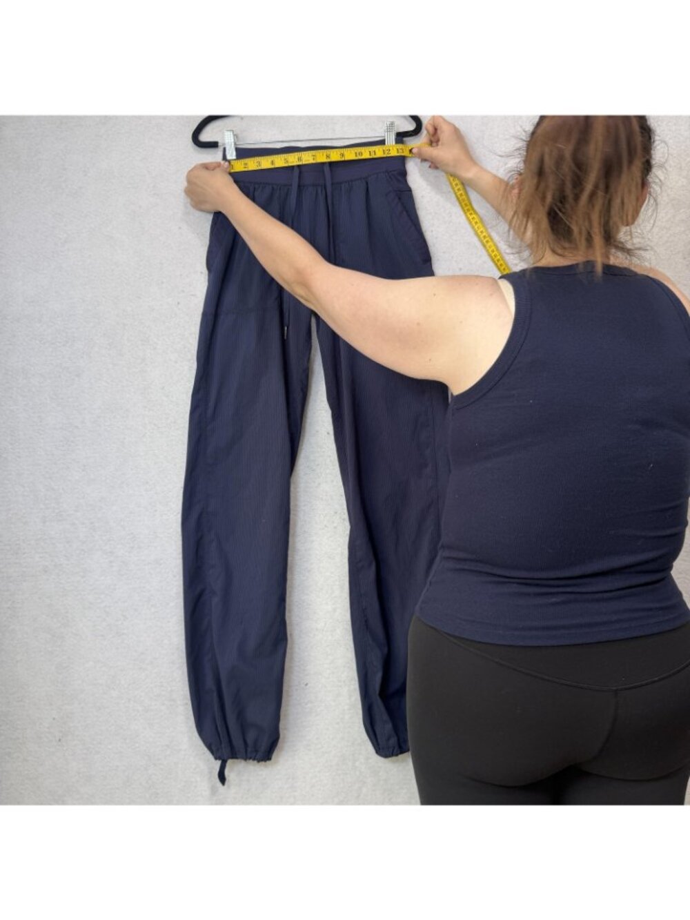 Lululemon Jogger Pants Womens M Blue Lightweight Tapered Pockets Yoga Athletic - Picture 5 of 10